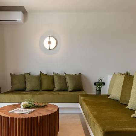 Villa Lithia Exclusive