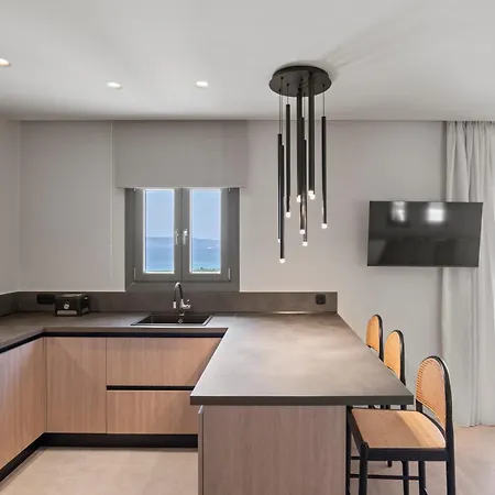 Vila Lithia Exclusive *